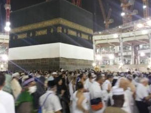 Umre'ye 14 gün sınırı