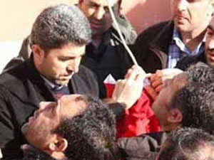 Diyarbakır'da Türk bayrağı krizi