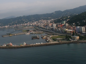 Bütün çaylar Rize'de toplanacak