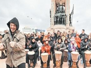 Otistik çocuğa zorunlu din eğitimi