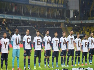 ‘Yüce Atatürk’ yasak, ‘Rabia’ serbest!