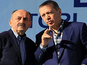 Törende dikkat çeken ayrıntı...