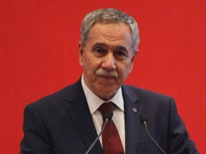 "Yeni anayasa çalışmaları umutsuz vakadır"