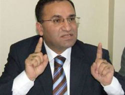 Bozdağ: Camide kızlı-erkekli...