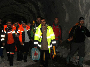 Rize'de fıkra gibi olay! Mahsur kaldılar ama...