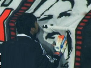 Eski kaptan Tolga'yı duygulandıran pankart!