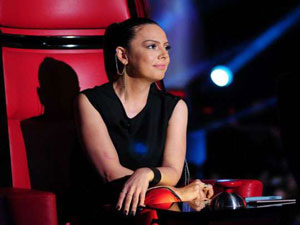 Şok iddia: "Ebru Gündeş gönderildi"