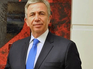 Mansur Yavaş resmen CHP'li oldu