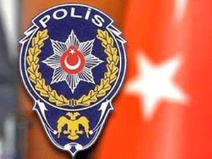 Deprem Antalya Emniyeti'ni de vurdu