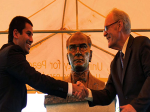 Kosta Rika'daki Atatürk büstü yenilendi