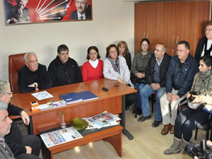 CHP'de toplu istifa !