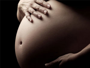 Trabzon'da Hamile genç kadına koca dayağı