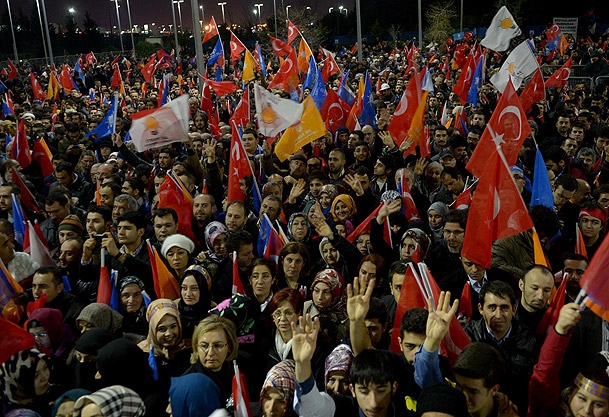 Başbakan Erdoğan'a coşkulu karşılama