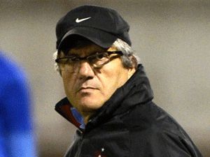 Akçay'dan özel program