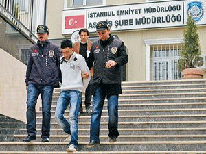 Oto hırsızlıklarına bakacak polis kalmadı !