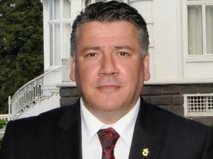 Koray Aydın ve Hüseyin Örs esnaf ziyaretinde