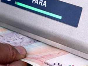 ATM'den para çekenler dikkat!