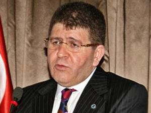 İstifa eden bakana sitem etti !