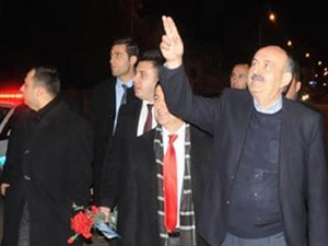 'Özür dilerim bakanım'