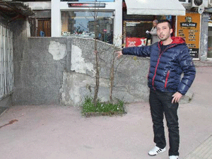 Babasının katil zanlısını kendisi buldu