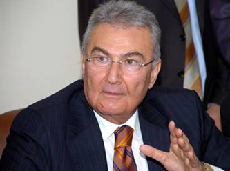 Deniz Baykal uzun süreli sessizliğini bozdu