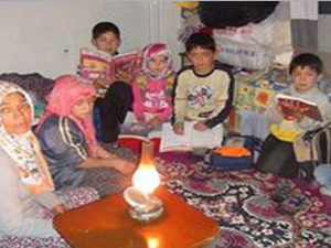 21. yy’da gaz lambasıyla aydınlanıyorlar