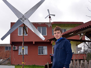 Kendi elektiriğini kendi üretiyor