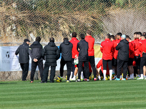 TS'nin Öğretmeni Akçay