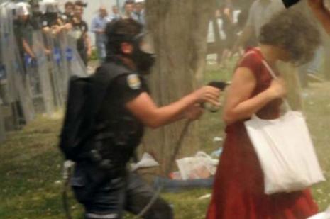 'Kırmızılı Kadın' için karar verildi