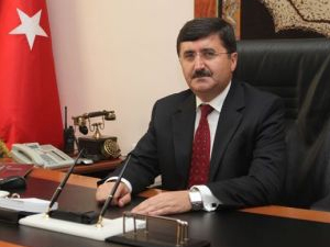 Trabzon Valisi Öz'ün incelemeleri