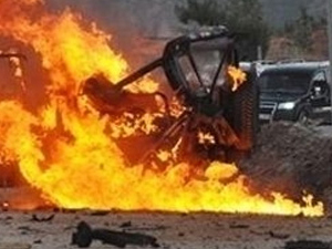 Pakistan'da saldırı: 15 asker öldü