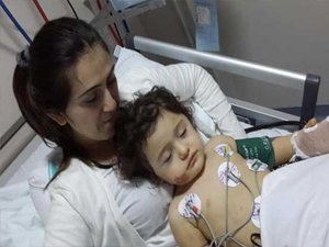 Bakan'dan mucize anneye telefon