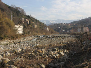 Rize'de dereler kurudu!