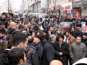 BDP'liler AK Parti'li adaya saldırdı!