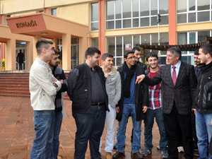 Örs'den öğrencilerine ilginç ziyaret