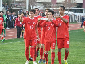 U16 milli takım finalde