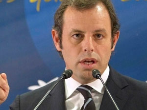 Dünya futbolunu sarsan istifa!