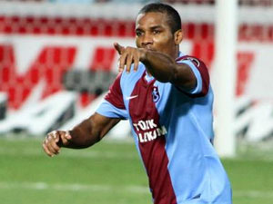 Avni Aker'de golleri o attı!