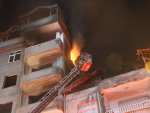 Fatsa'da ev yangını!