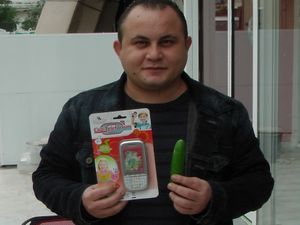 İnternetten telefon aldı bakın ne çıktı