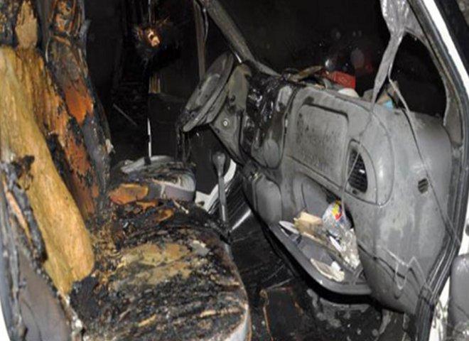 AK Partili başkanın aracını yaktılar