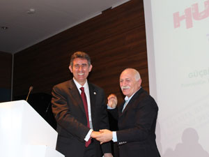 Hukuk sanat buluşmasında tarihi güç birliği