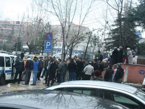 13 yaşında gelin oldu