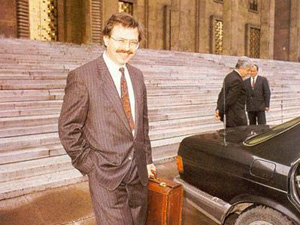 Trabzonlu siyasetci Kahveci için anma töreni