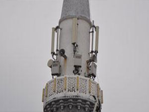 Cami minaresine baz istasyonu!
