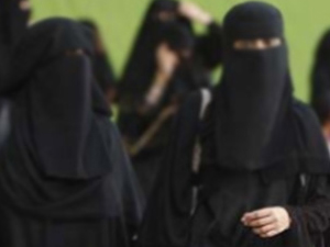 Arabistan'da şok eden olay! Doktor erkek diye...