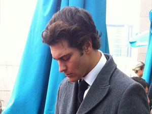 Ünlülerin yurt dışına çıkış yasağı kaldırıldı