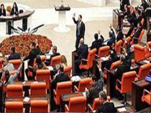 AKP kendi yasasını reddetti!