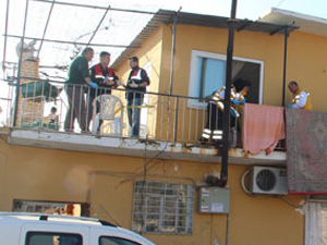 Cinnet geçiren baba dehşet saçtı!