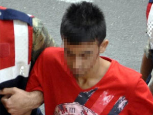 Samsun'da bir genç yengesini gasp etti!